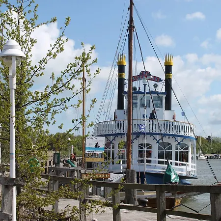 Beautiful In With Parking Ostseeheilbad Zingst